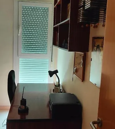 Lejlighed Piso Con Vistas Cerca Feria 4 Dorm 2 Banos, Aire Acond. Garaje