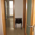 Piso Con Vistas Cerca Feria 4 Dorm 2 Banos, Aire Acond. Garaje *