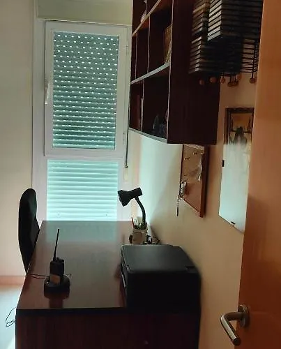 Apartamento Piso Con Vistas Cerca Feria 4 Dorm 2 Banos, Aire Acond. Garaje