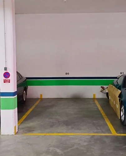 Apartamento Piso Con Vistas Cerca Feria 4 Dorm 2 Banos, Aire Acond. Garaje Jerez de la Frontera